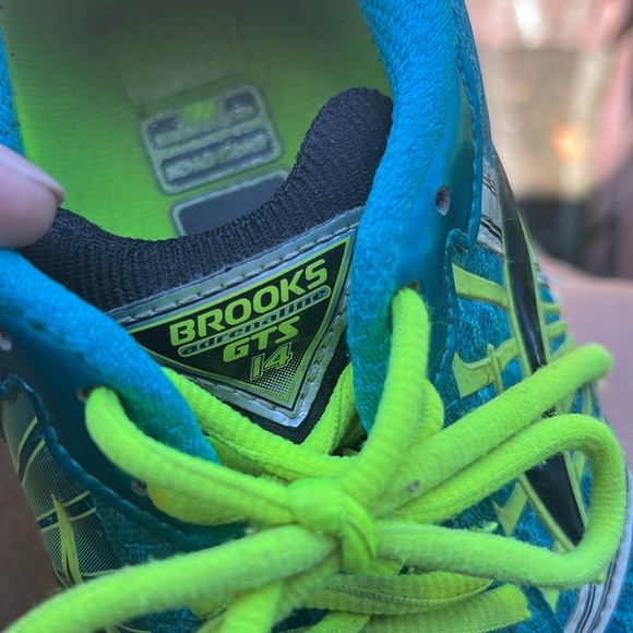 Brooks Adrenaline GTS 14 blue & green sneakers  Size 9 - Picture 7 of 10